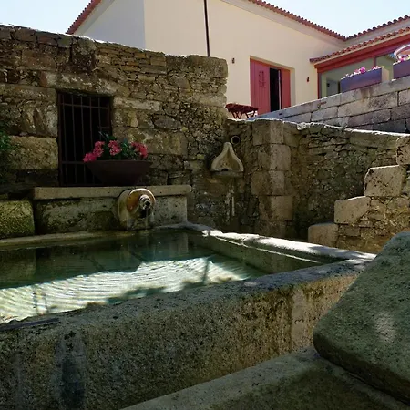 Feriegård Quinta Da Casa Amarela- Casas Da Quinta - Turismo Em Espaco Rural *