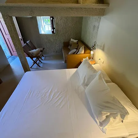 Quinta Da Casa Amarela- Casas Da Quinta - Turismo Em Espaco Rural 팜스테이